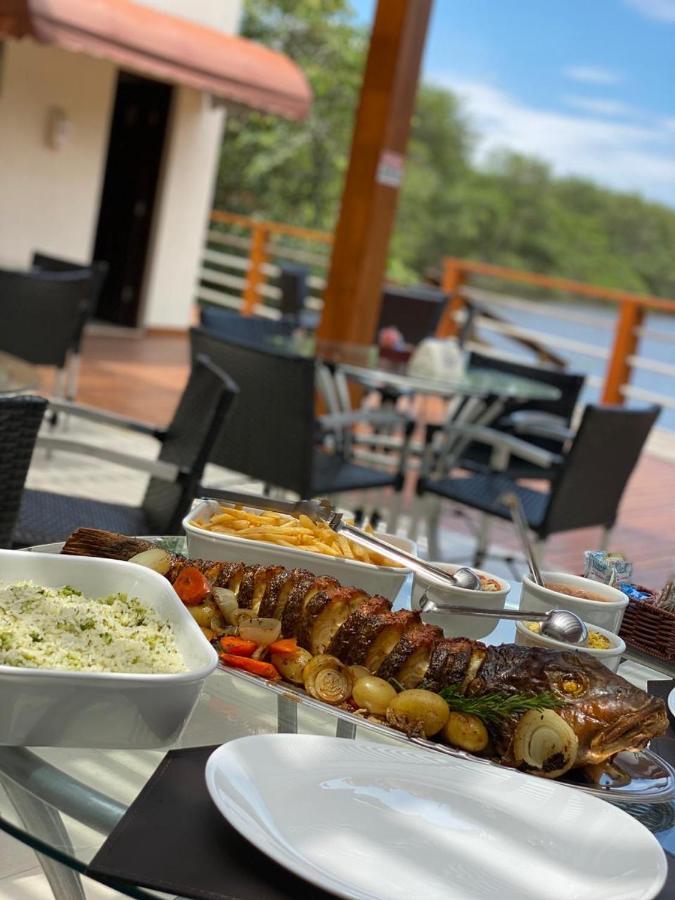 Vai Da Pesca Hotel E Marina Caraguatatuba Eksteriør bilde