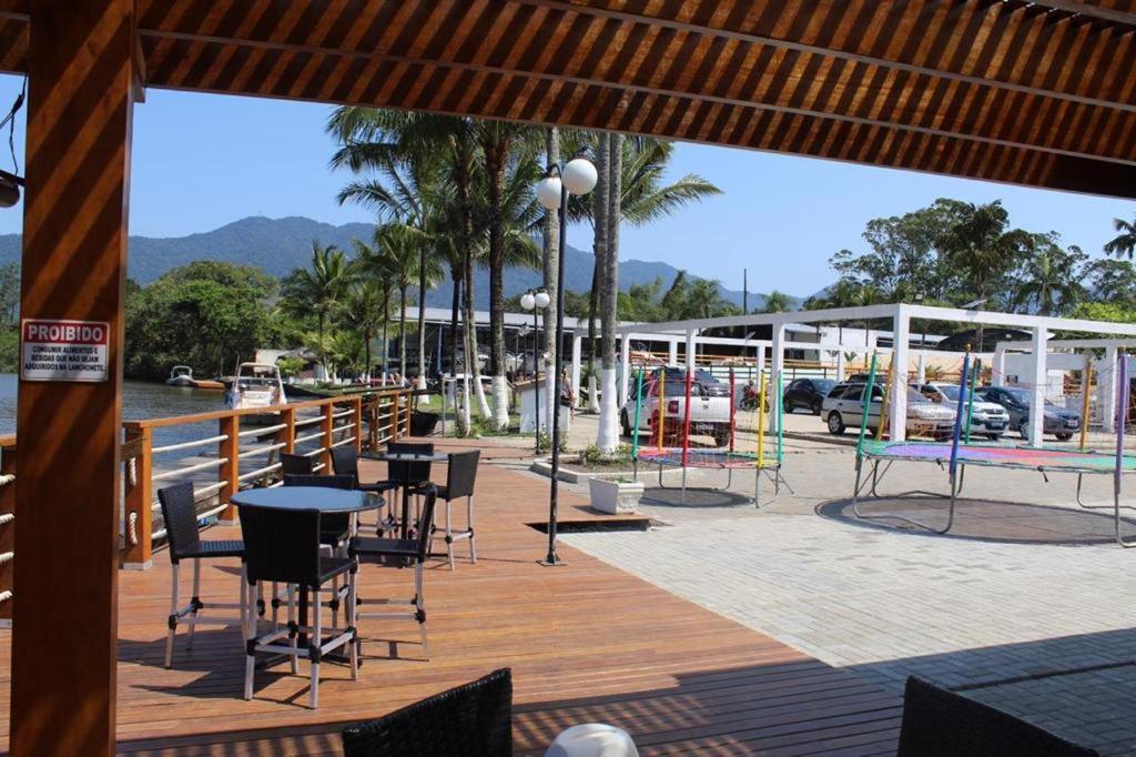 Vai Da Pesca Hotel E Marina Caraguatatuba Eksteriør bilde